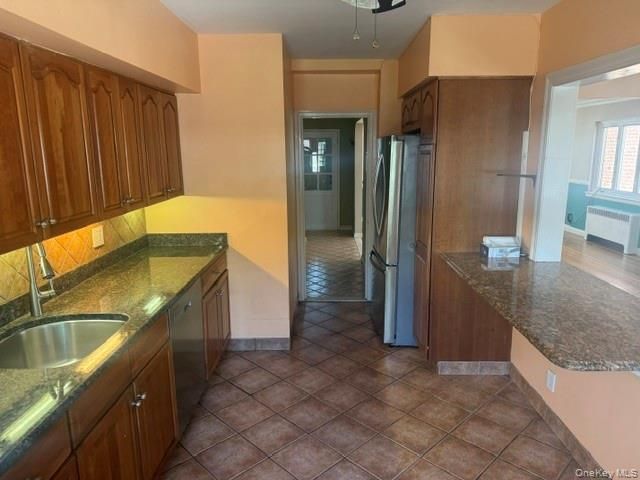 1922 Hering Avenue, Bronx, NY 10461