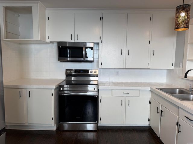 923 W Hazel Street, Benton, AR 72015