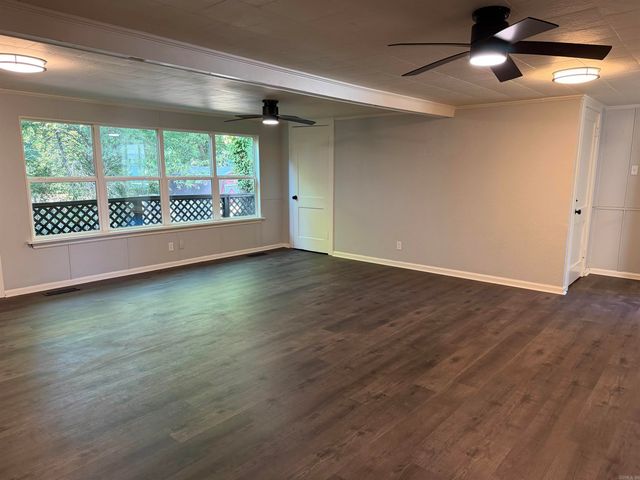 923 W Hazel Street, Benton, AR 72015