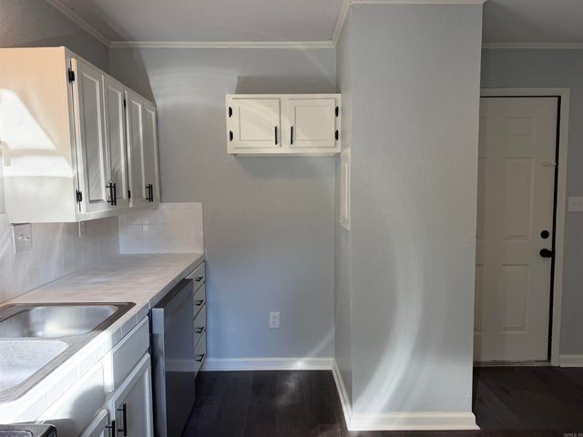 923 W Hazel Street, Benton, AR 72015