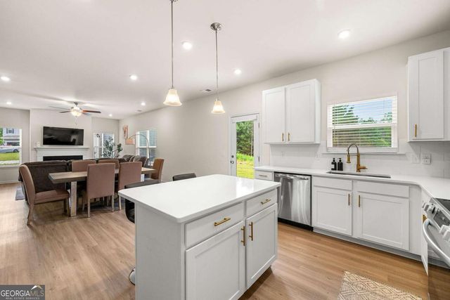 228 Whitneys Way, Dallas, GA 30157