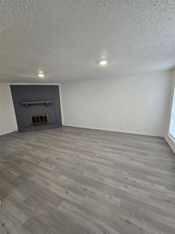 1402 Frio Lane, Garland, TX 75040