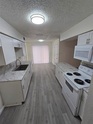 1402 Frio Lane, Garland, TX 75040