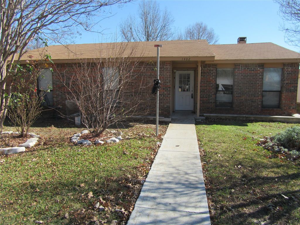 1402 Frio Lane, Garland, TX 75040