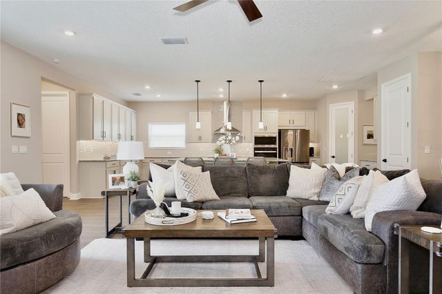 4861 CRAGMERE LOOP, Clermont, FL 34711