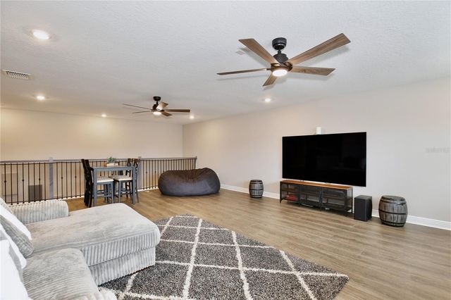 4861 CRAGMERE LOOP, Clermont, FL 34711
