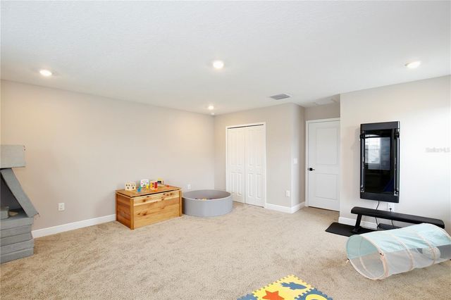 4861 CRAGMERE LOOP, Clermont, FL 34711