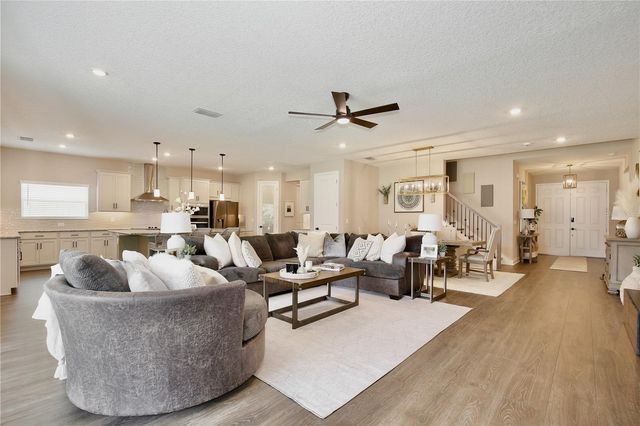 4861 CRAGMERE LOOP, Clermont, FL 34711
