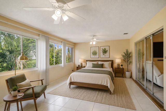5780 FERNLEY Drive W 144, West Palm Beach, FL 33415