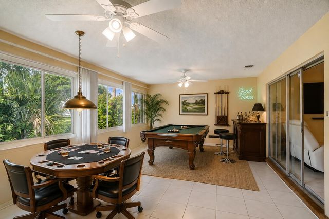 5780 FERNLEY Drive W 144, West Palm Beach, FL 33415