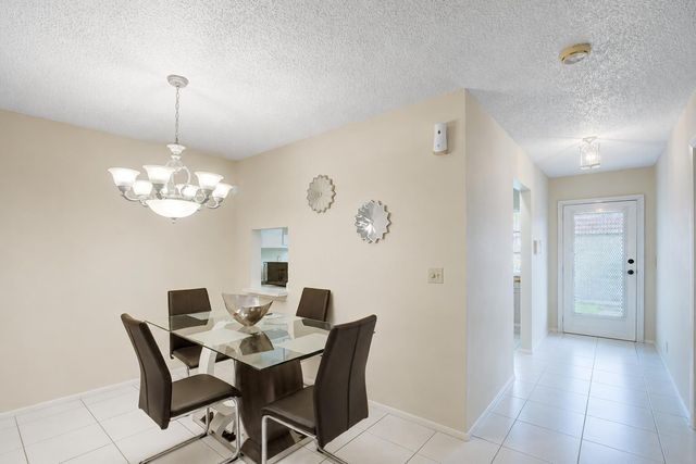 5780 FERNLEY Drive W 144, West Palm Beach, FL 33415