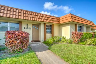 5780 FERNLEY Drive W 144, West Palm Beach, FL 33415