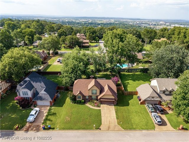 3017 Canongate Way, Fort Smith, AR 72908