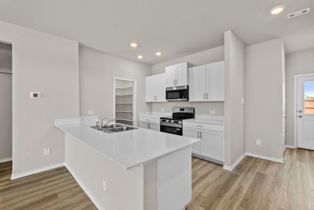 3153 Maple Orchard Lane, Fort Worth, TX 76140