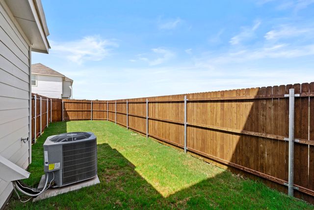 3153 Maple Orchard Lane, Fort Worth, TX 76140