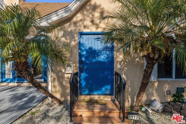 1112 S Highland Avenue, Los Angeles, CA 90019