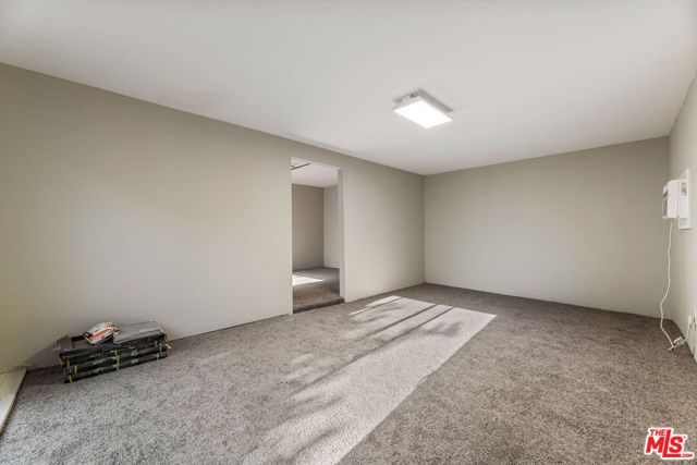 1112 S Highland Avenue, Los Angeles, CA 90019
