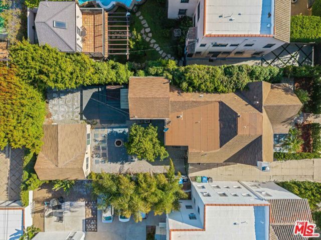 1112 S Highland Avenue, Los Angeles, CA 90019