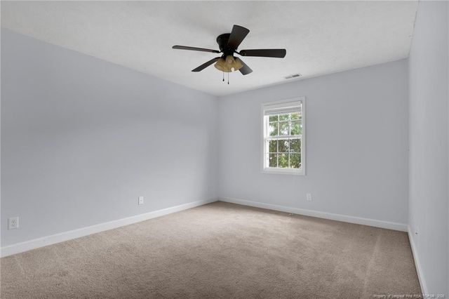 467 Thorncliff Drive, Raeford, NC 28376