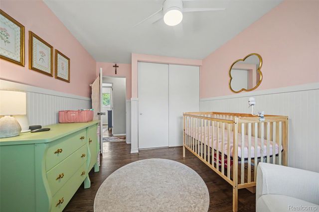 22960 Manning Street, Farmington, MI 48336