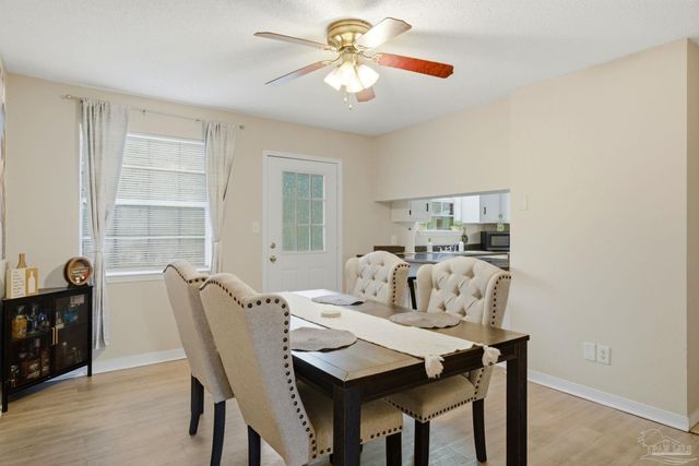 620 Carondelay Dr, Pensacola, FL 32506