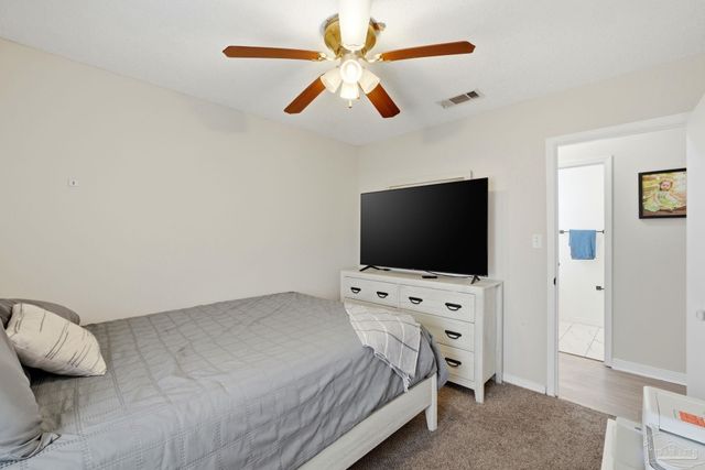 620 Carondelay Dr, Pensacola, FL 32506