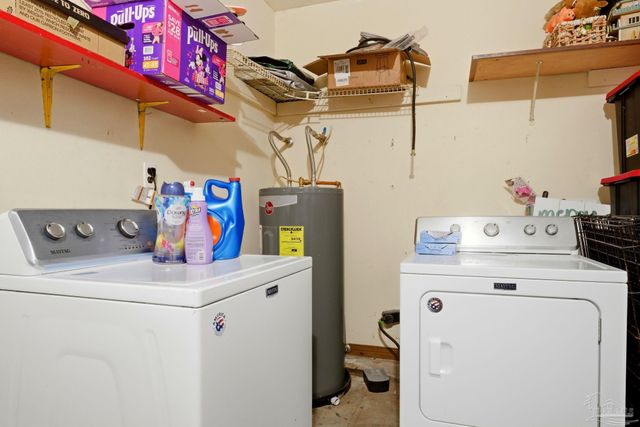 620 Carondelay Dr, Pensacola, FL 32506