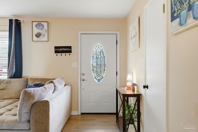 620 Carondelay Dr, Pensacola, FL 32506