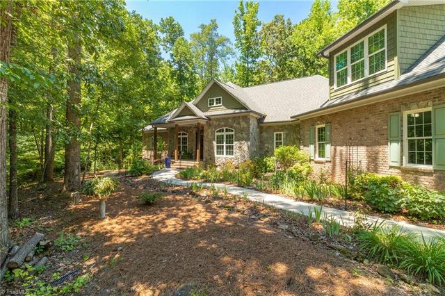 3108 Sandy Springs Road, Greensboro, NC 27455