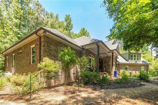 3108 Sandy Springs Road, Greensboro, NC 27455