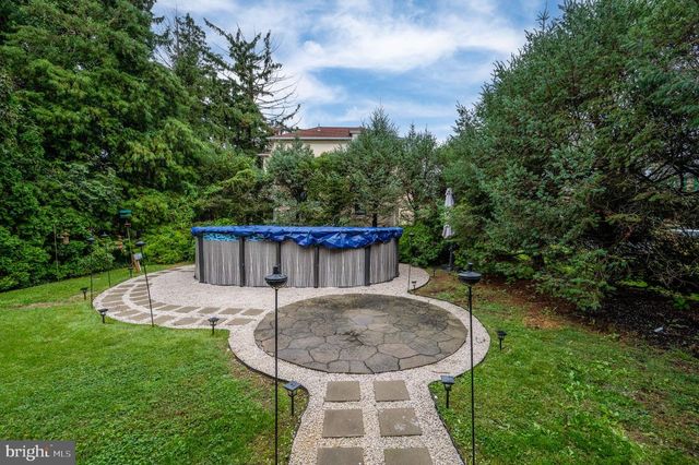 1800 OLIVE ST, Reading, PA 19604