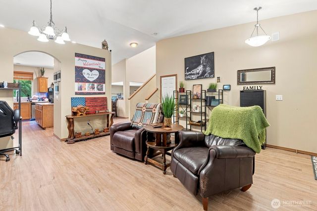 10469 Yelm Terra Street SE, Yelm, WA 98597