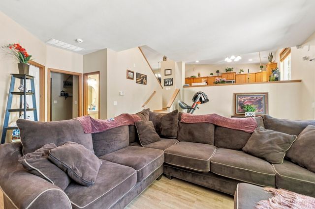 10469 Yelm Terra Street SE, Yelm, WA 98597