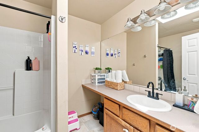 10469 Yelm Terra Street SE, Yelm, WA 98597