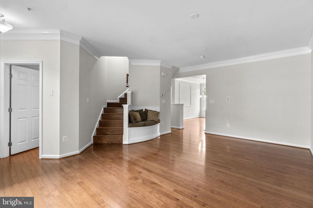 Image 17 of property listing at 7563 WILLOW BOTTOM RD, Sykesville, MD 21784
