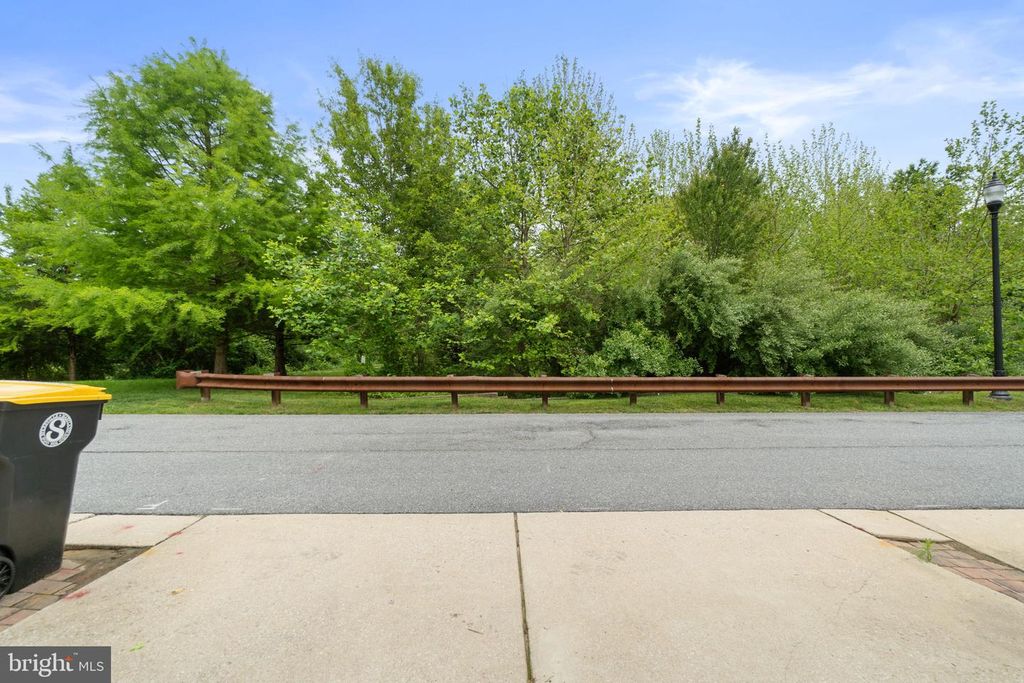 Image 43 of property listing at 7563 WILLOW BOTTOM RD, Sykesville, MD 21784
