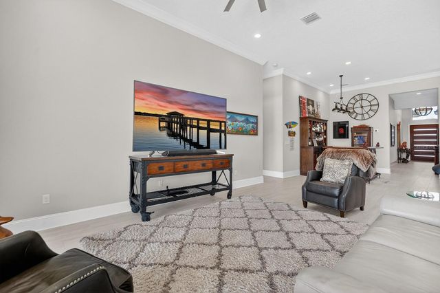 94 DEL PALMA DRIVE, Palm Coast, FL 32137