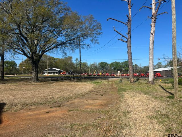 2141 N HWY 271, Pittsburg, TX 75686