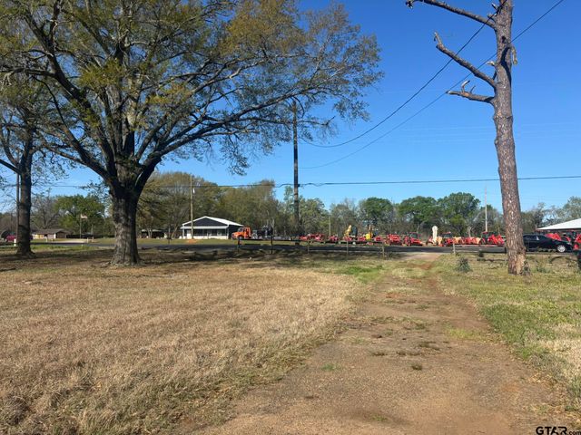 2141 N HWY 271, Pittsburg, TX 75686