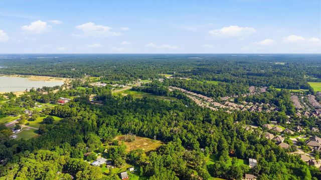 24763 Plantation Estates Circle, Porter, TX 77365