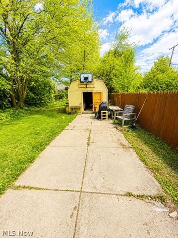 3589 W 139 Street, Cleveland, OH 44111