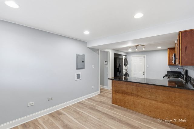 4558 N Kostner Avenue G, Chicago, IL 60630