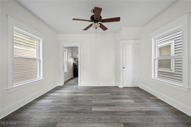 3902 W 37th Street, Cleveland, OH 44109