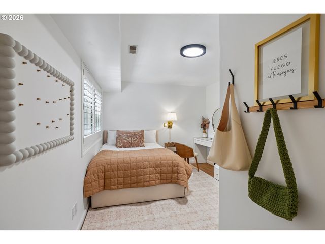 1432 GREENTREE Cir, Lake Oswego, OR 97034