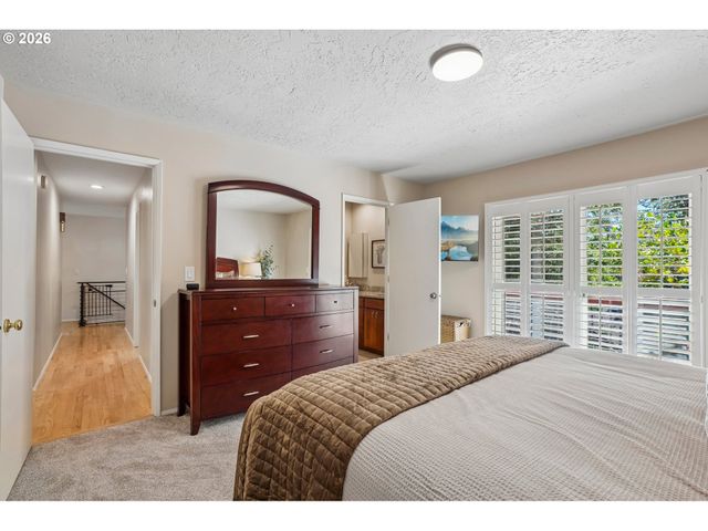 1432 GREENTREE Cir, Lake Oswego, OR 97034