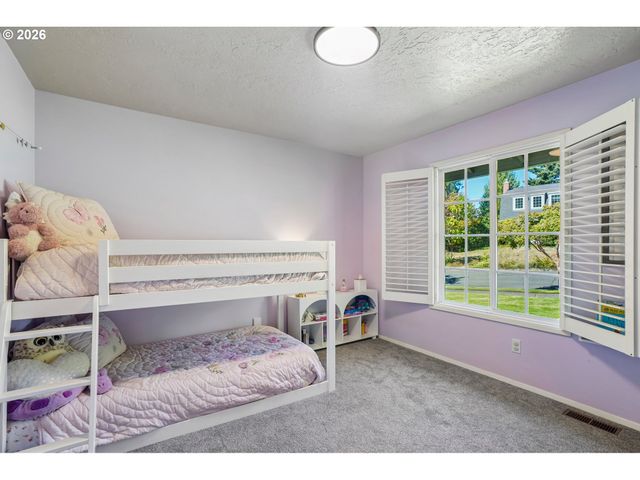 1432 GREENTREE Cir, Lake Oswego, OR 97034