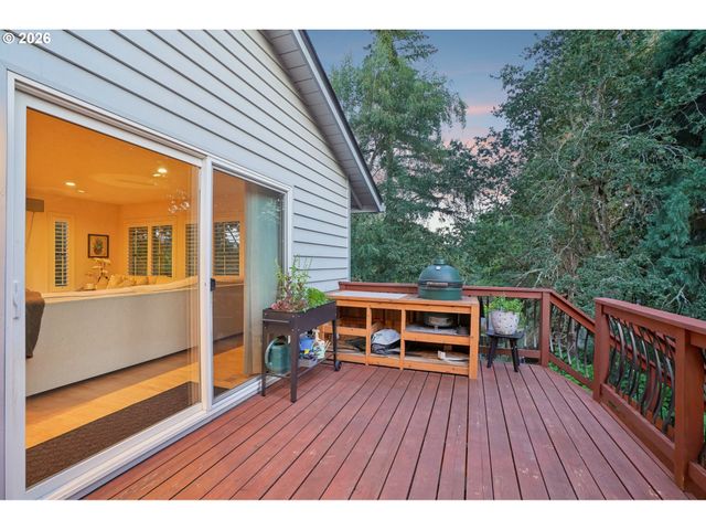 1432 GREENTREE Cir, Lake Oswego, OR 97034