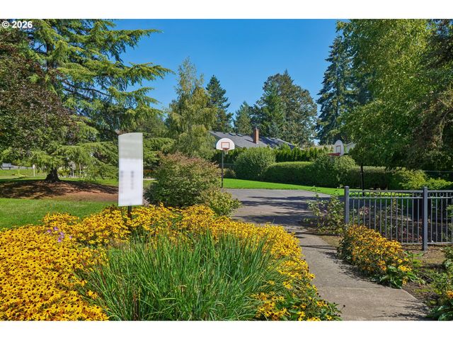 1432 GREENTREE Cir, Lake Oswego, OR 97034