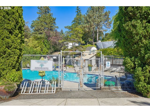 1432 GREENTREE Cir, Lake Oswego, OR 97034