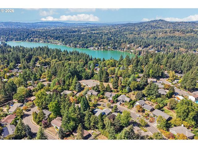 1432 GREENTREE Cir, Lake Oswego, OR 97034